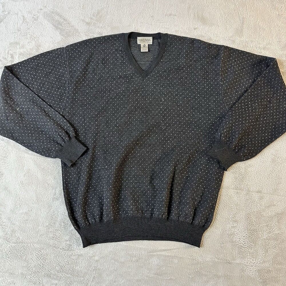 Vintage Tricots St Raphael Wool‎ Sweater Adult Size Large V Neck Grey